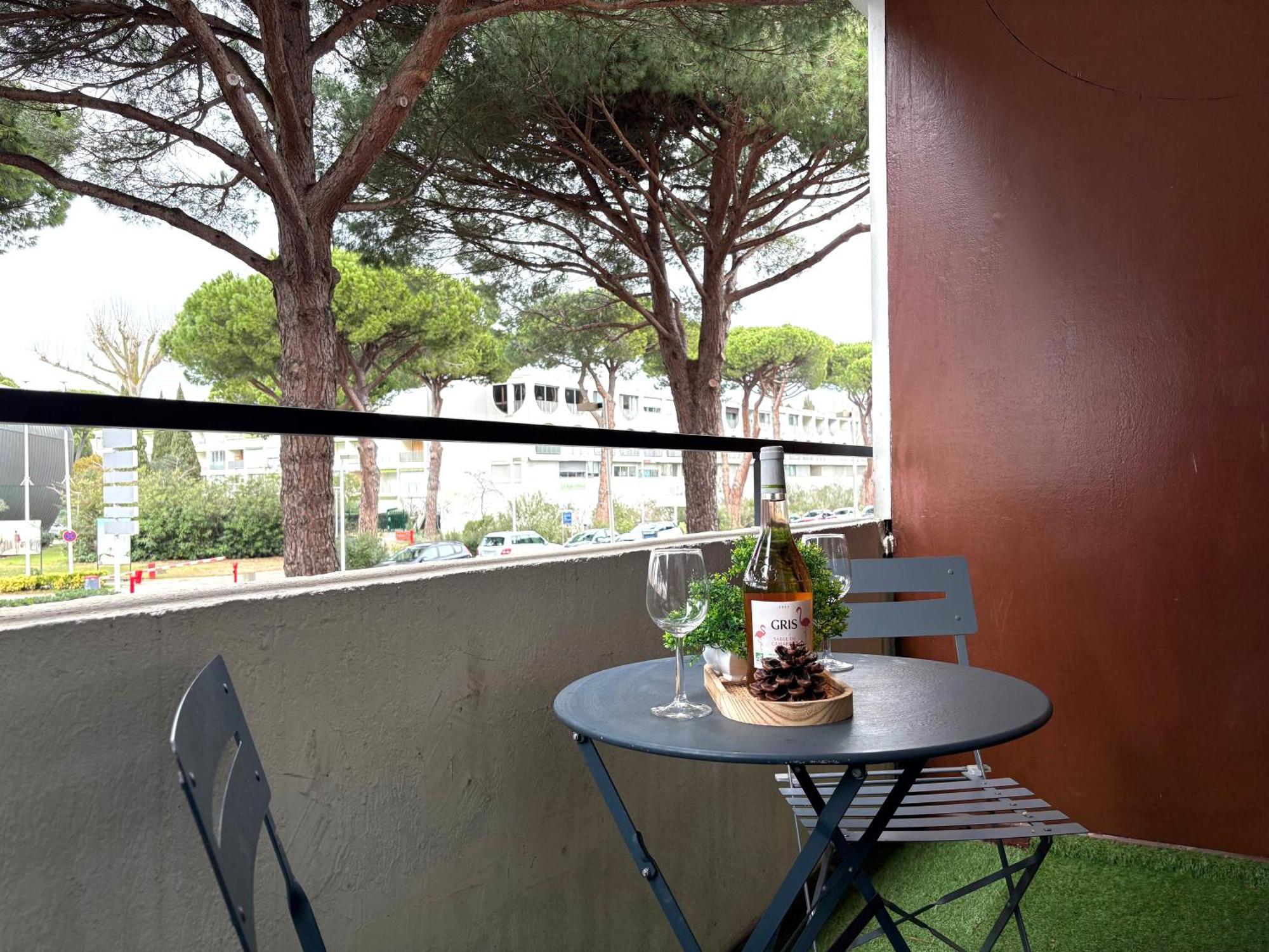 L'Amazone Studio Plein Centre Plages A 2Min Clim Wifi Sur Le Port - Top Prosconciergerie- La Grande Motte Dış mekan fotoğraf